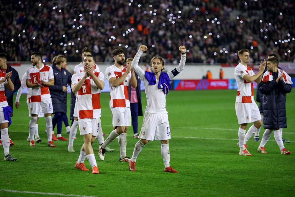 凯恩远射进球飞行速度达到128km／h，为本赛季德甲最快进球